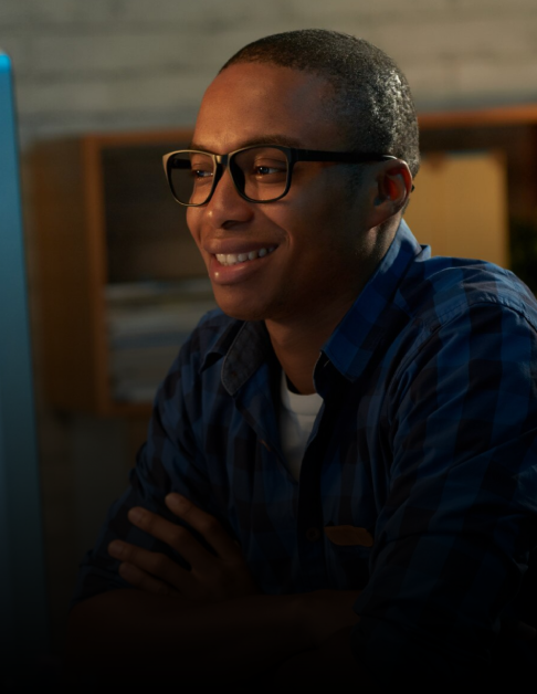 Professionnel africain utilisant les services numériques Vename